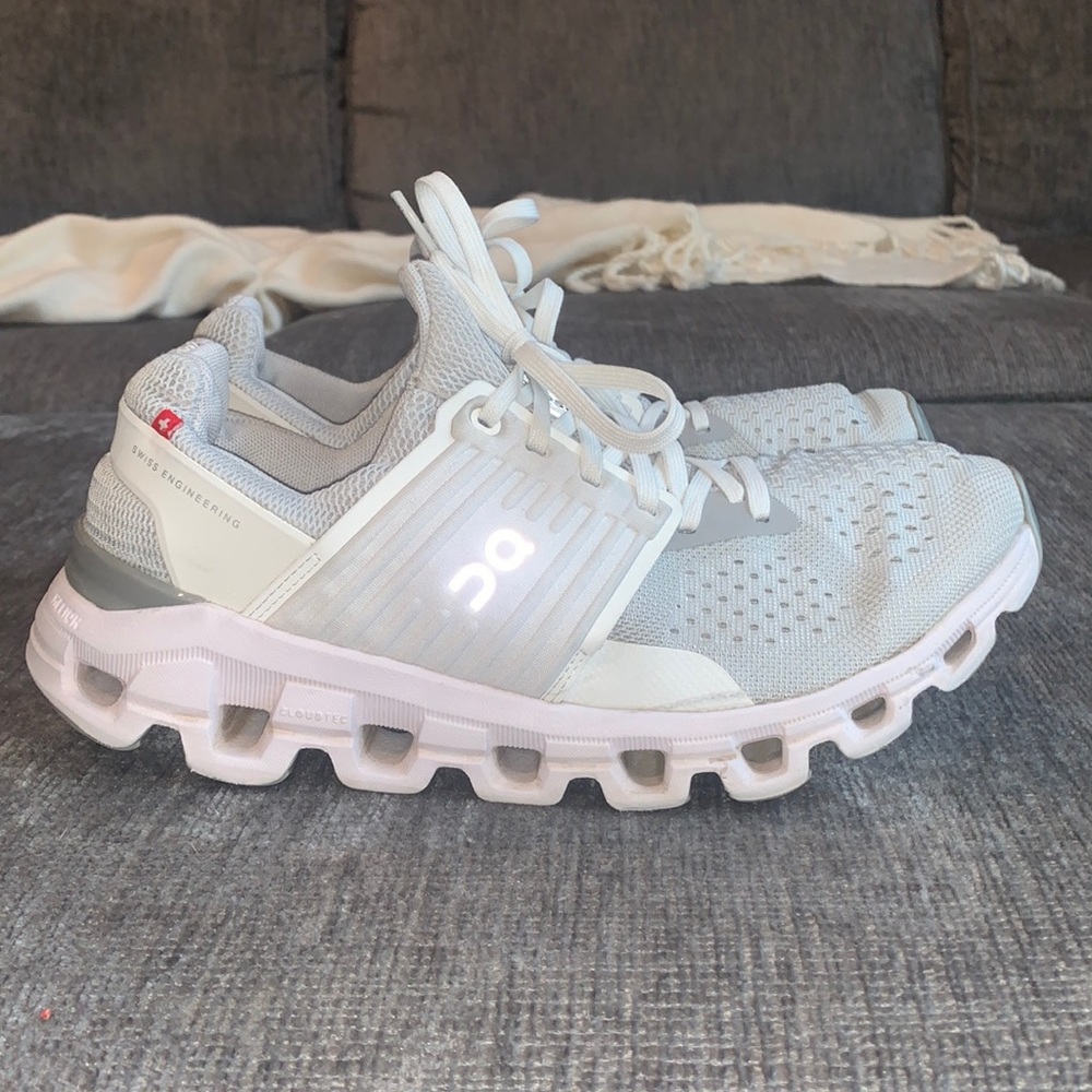 Women’s White On Clouds